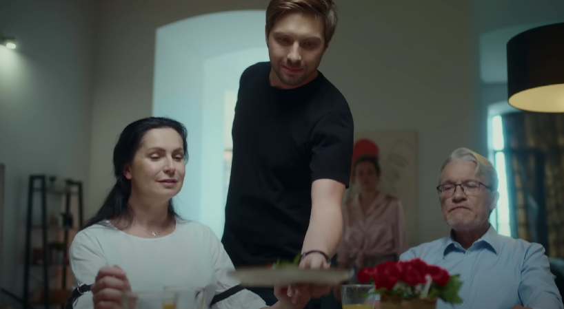 For illustration purposes only | Source: LoveBuster