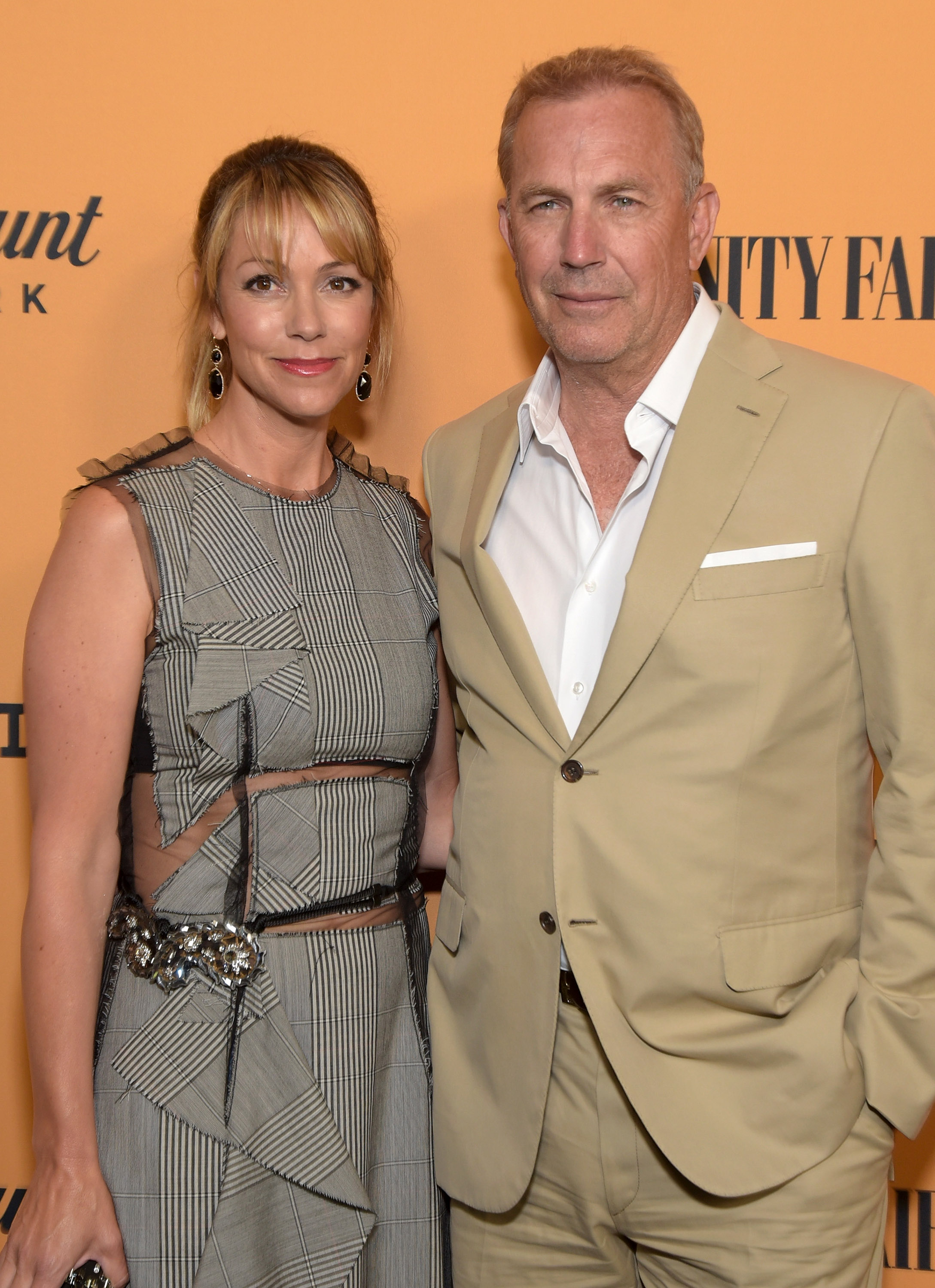 Christine Baumgartner and Kevin Costner attend the premiere of Paramount Pictures' "Yellowstone" on June 11, 2018 | Source: Getty Images