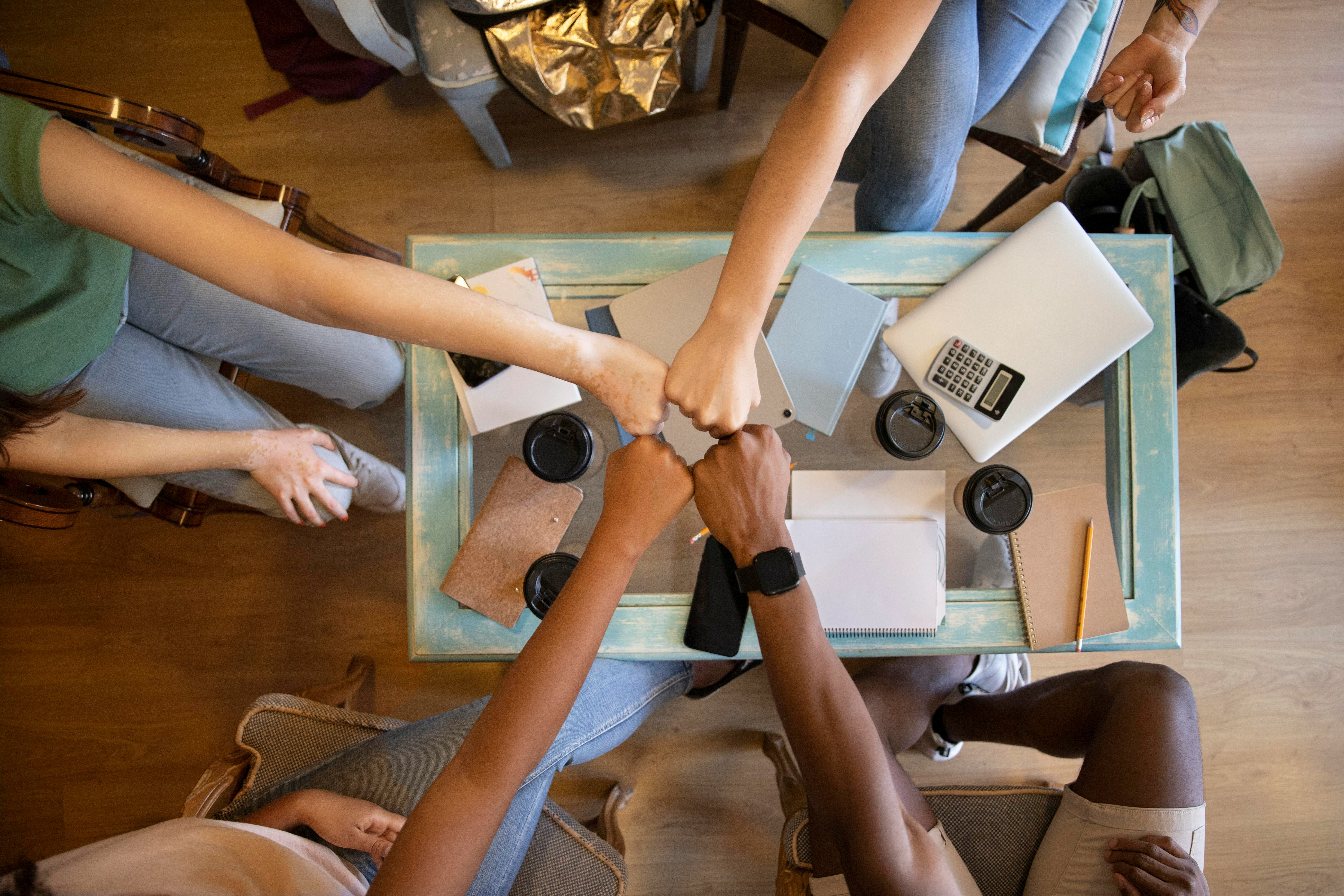 Best Practices For Building Corporate Social Responsibility Into Daily Operations