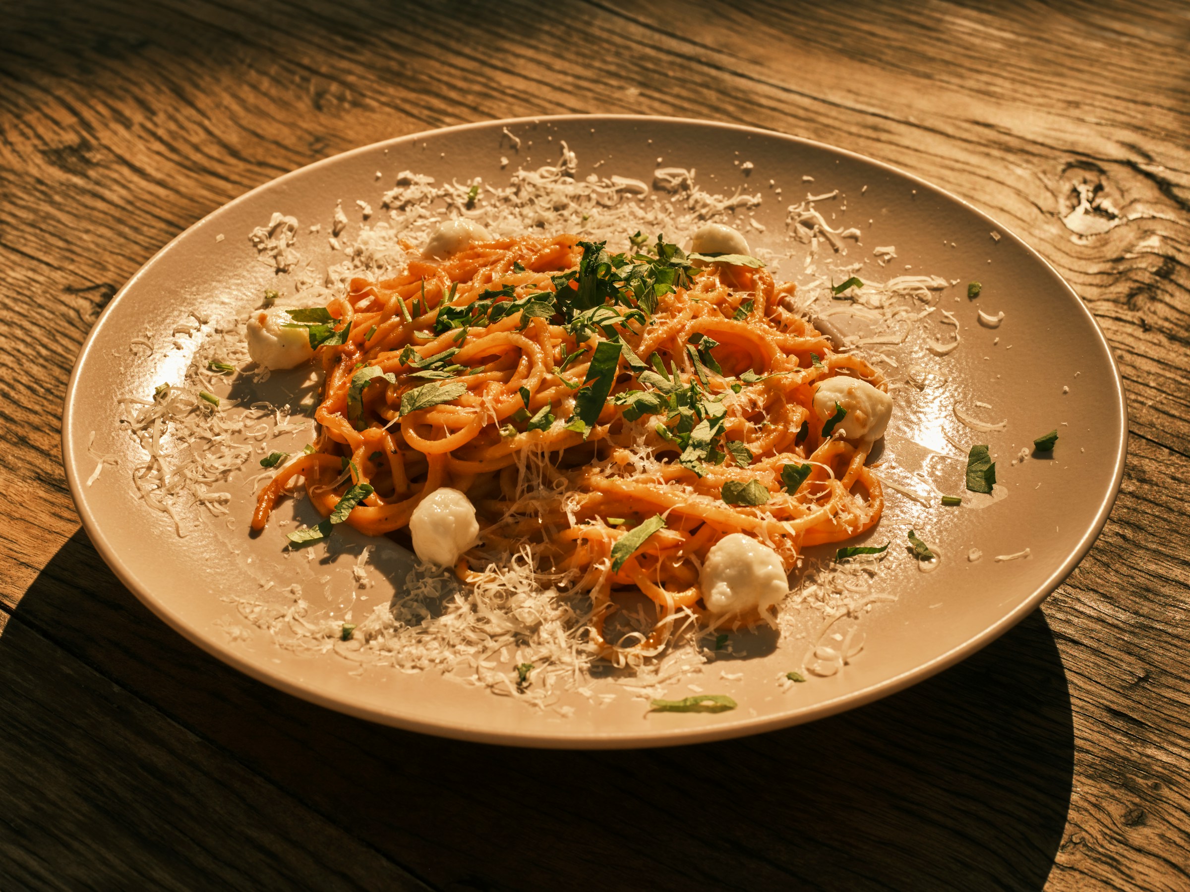 A plate filled with pasta| Source: Unsplash