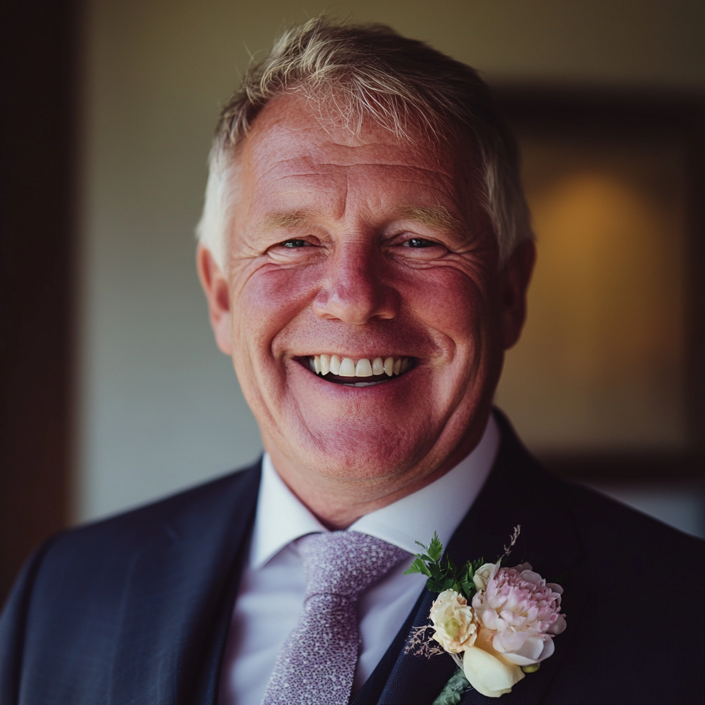 A smiling father-of-the-bride | Source: No source