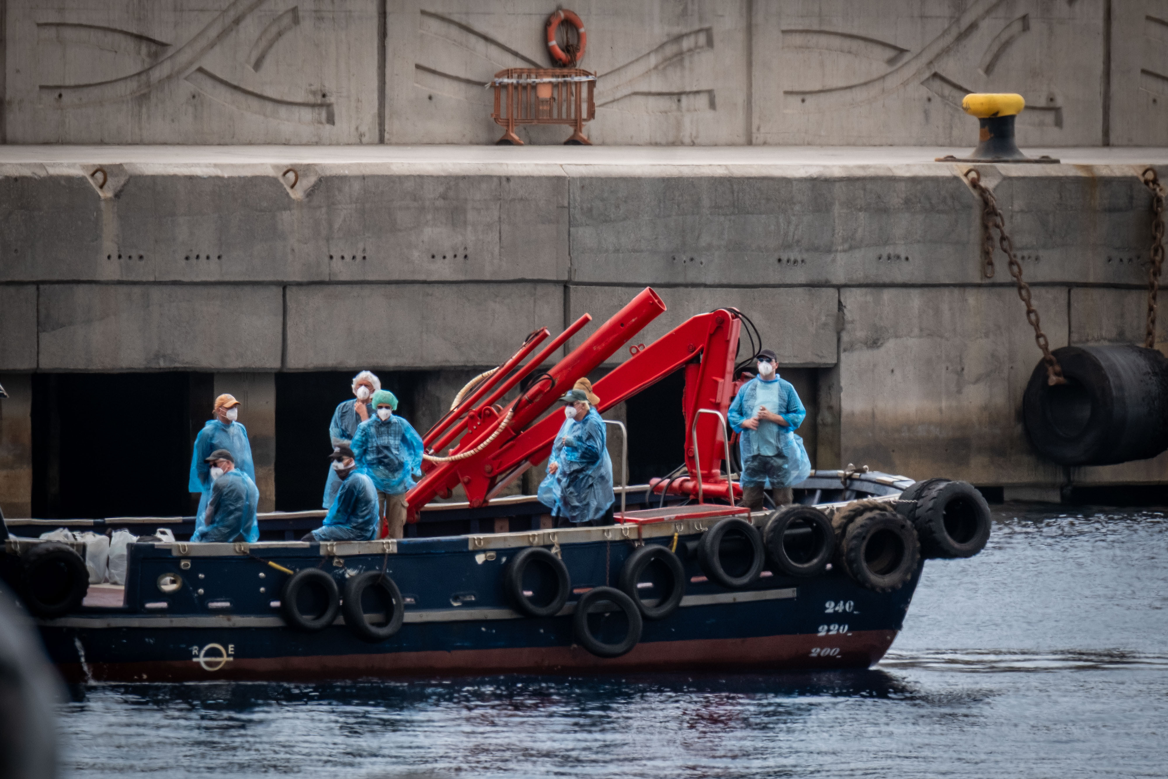 Passengers being disembarked from the MV Hondius and head by coach to the airport at Granadilla Port in Tenerife, Canary Islands, Spain on May 10, 2026. | Source: Getty Images