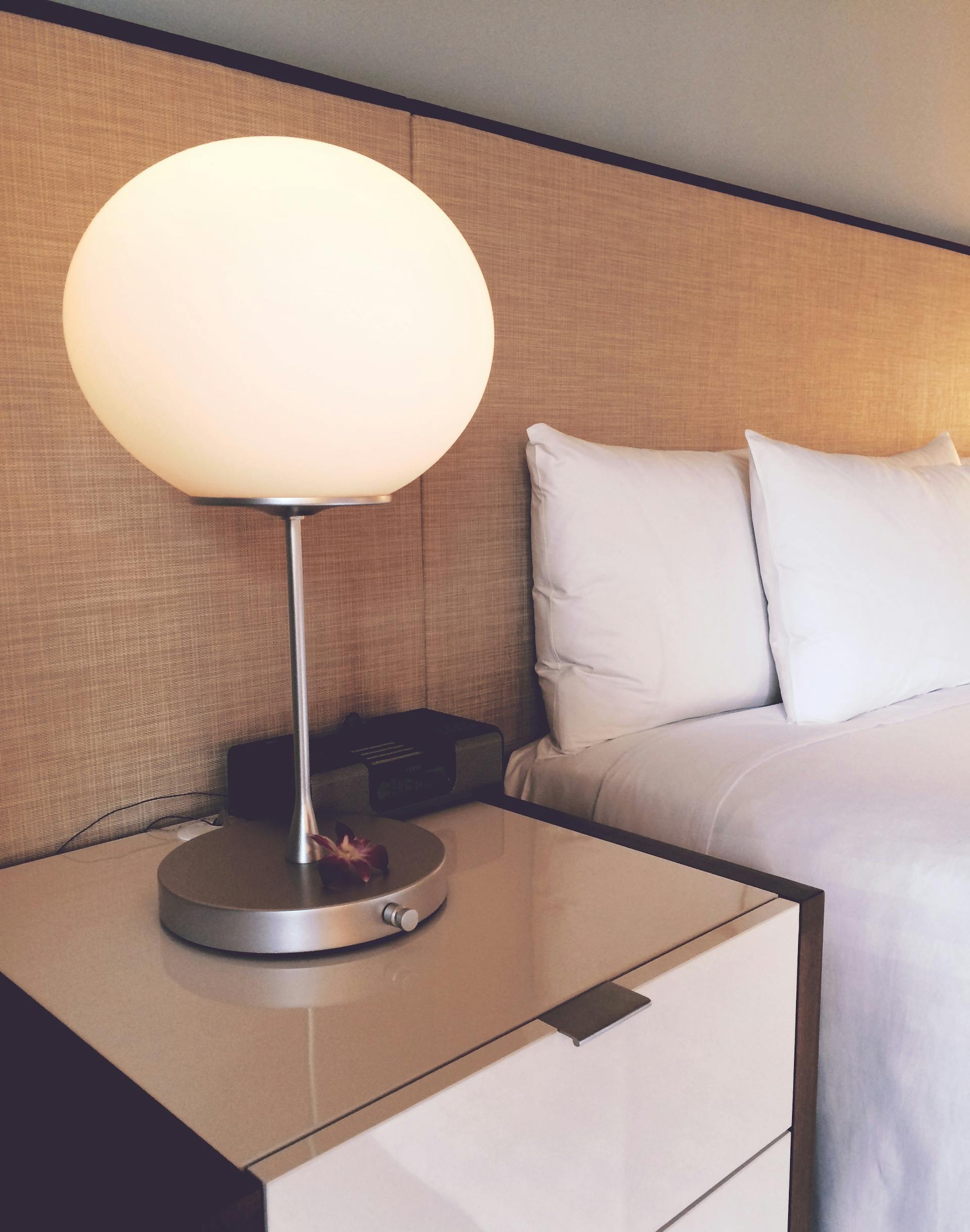 A nightstand with drawers | Source: no source