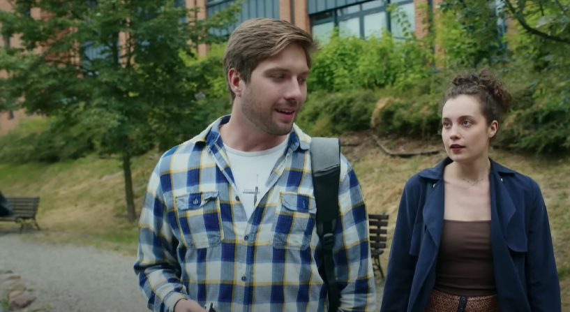 For illustration purposes only | Source: LoveBuster