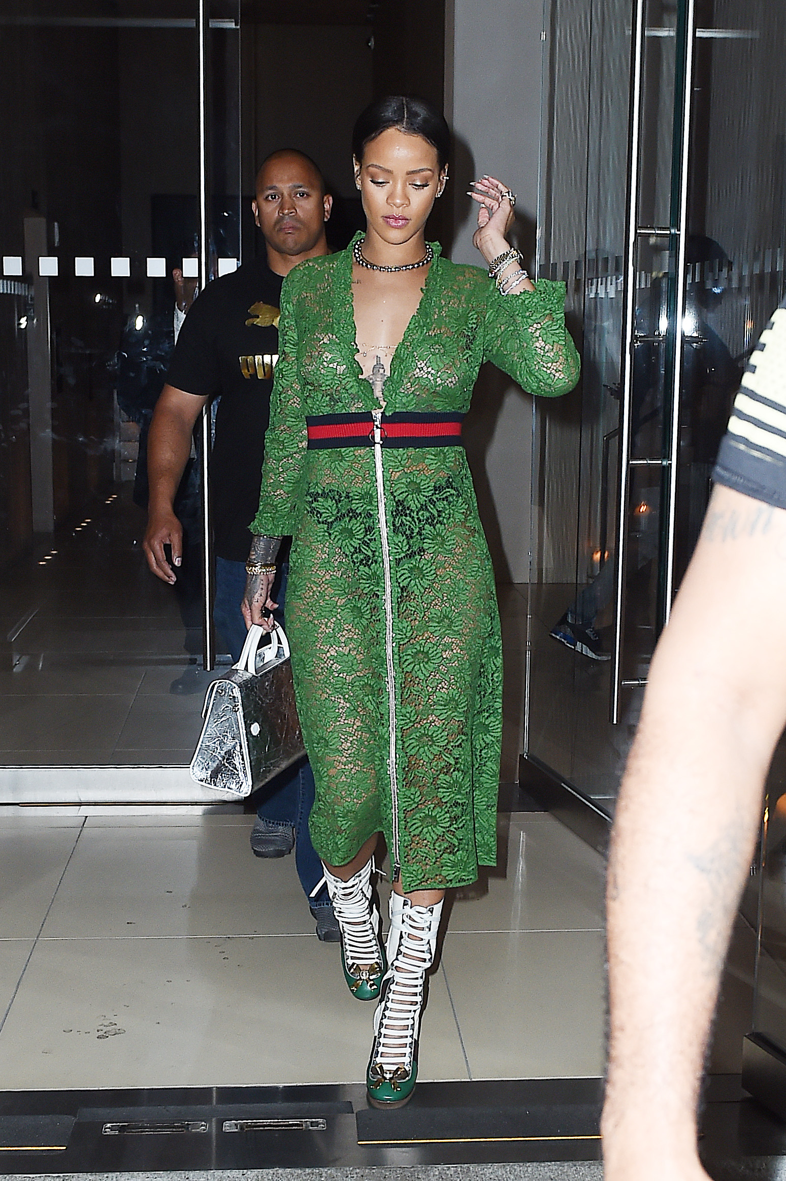 Robyn "Rihanna" Fenty spotted out in New York City on May 25, 2016. | Source: Getty Images