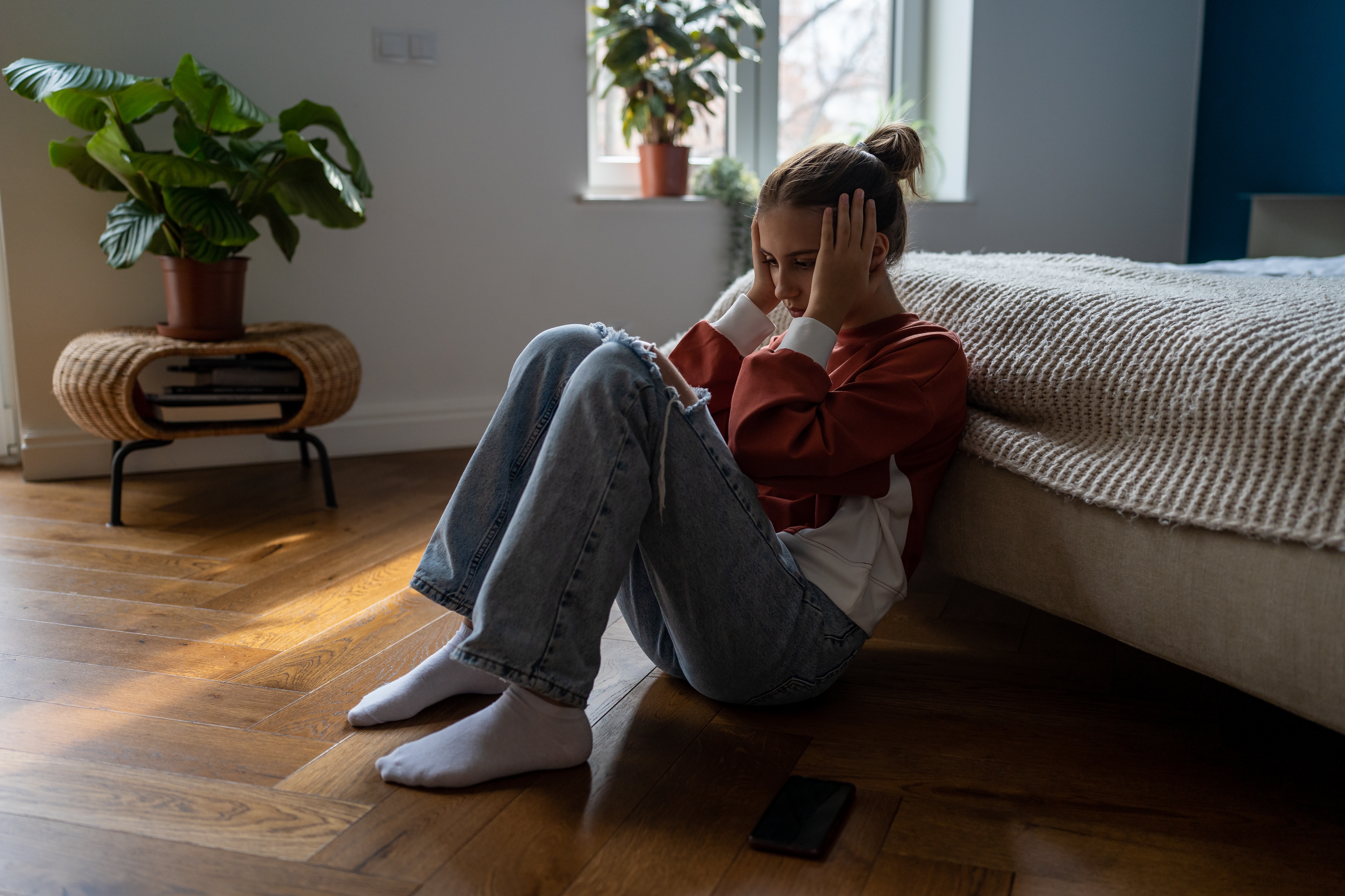 Sad teen girl | Source: Shutterstock