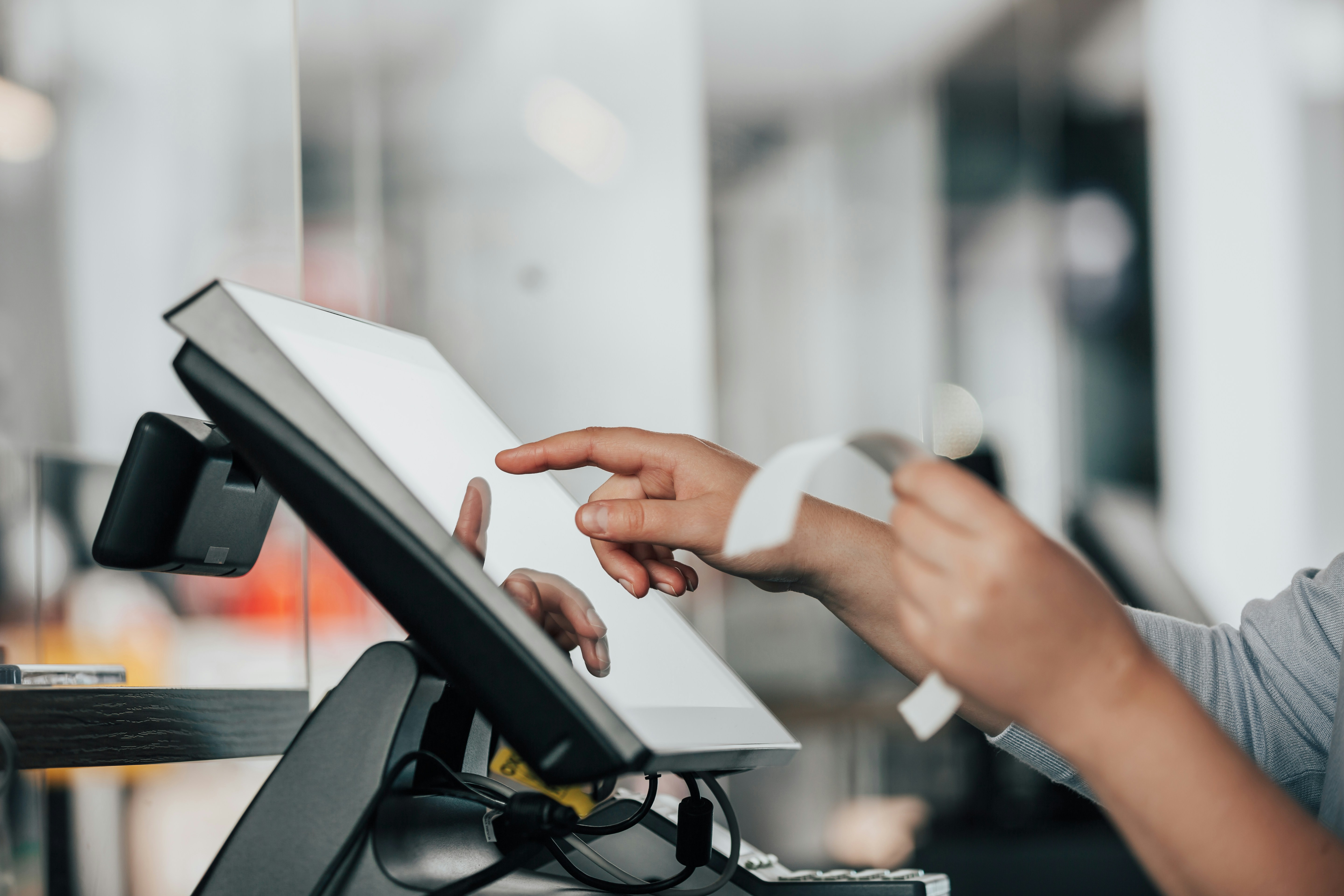 How to Choose Blockchain Solutions for Secure Small Business Transactions