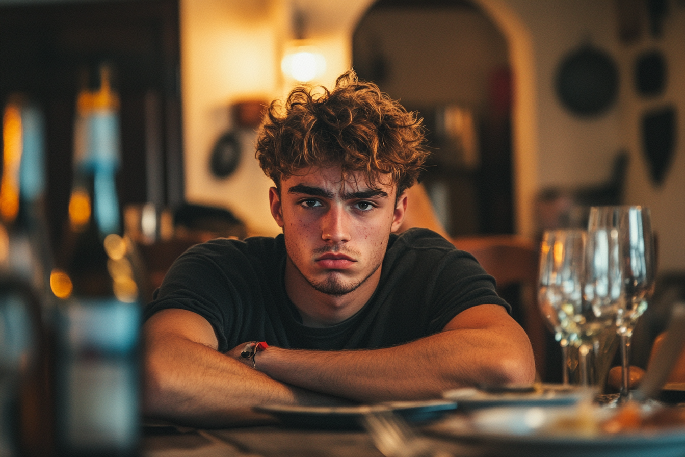 A young man looking angry | Source: No source
