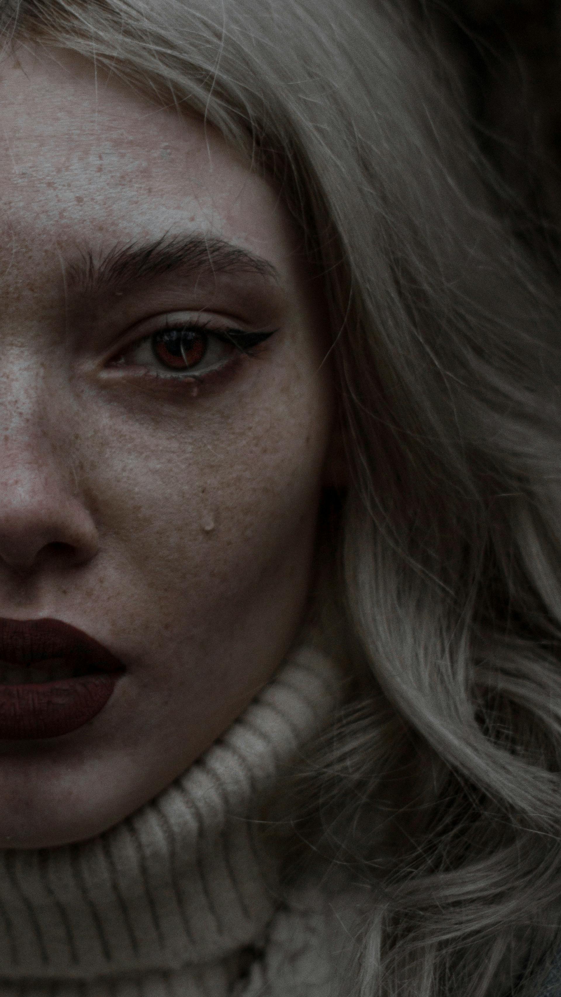 A teary-eyed woman | Source: Pexels