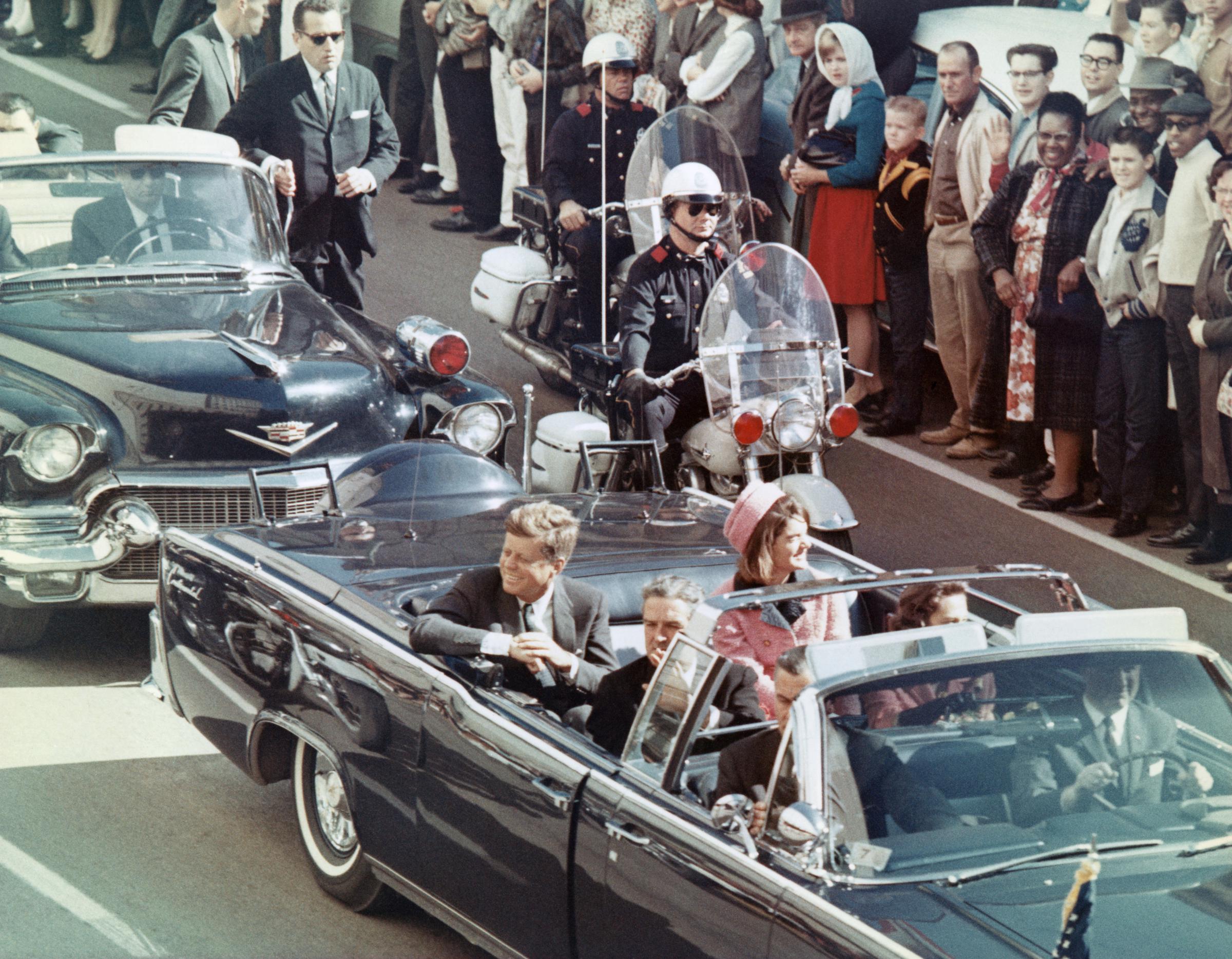 John F. and Jacqueline Kennedy with Texas Governor John Connally and others during a motorcade route in Dallas on November 22, 1963. | Source: Getty Images