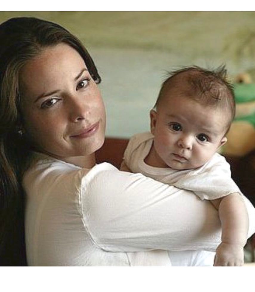 Holly Marie Combs from a post dated April 26, 2017. | Source: Instagram/thehmc