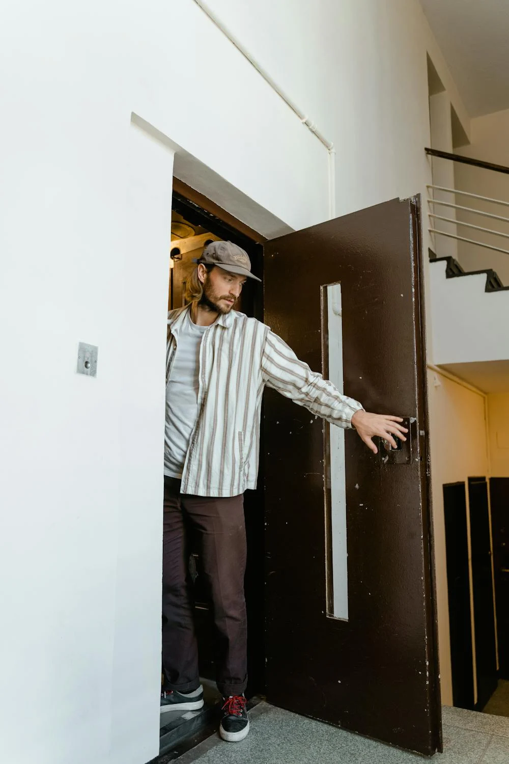 A man leaving | Source: Pexels