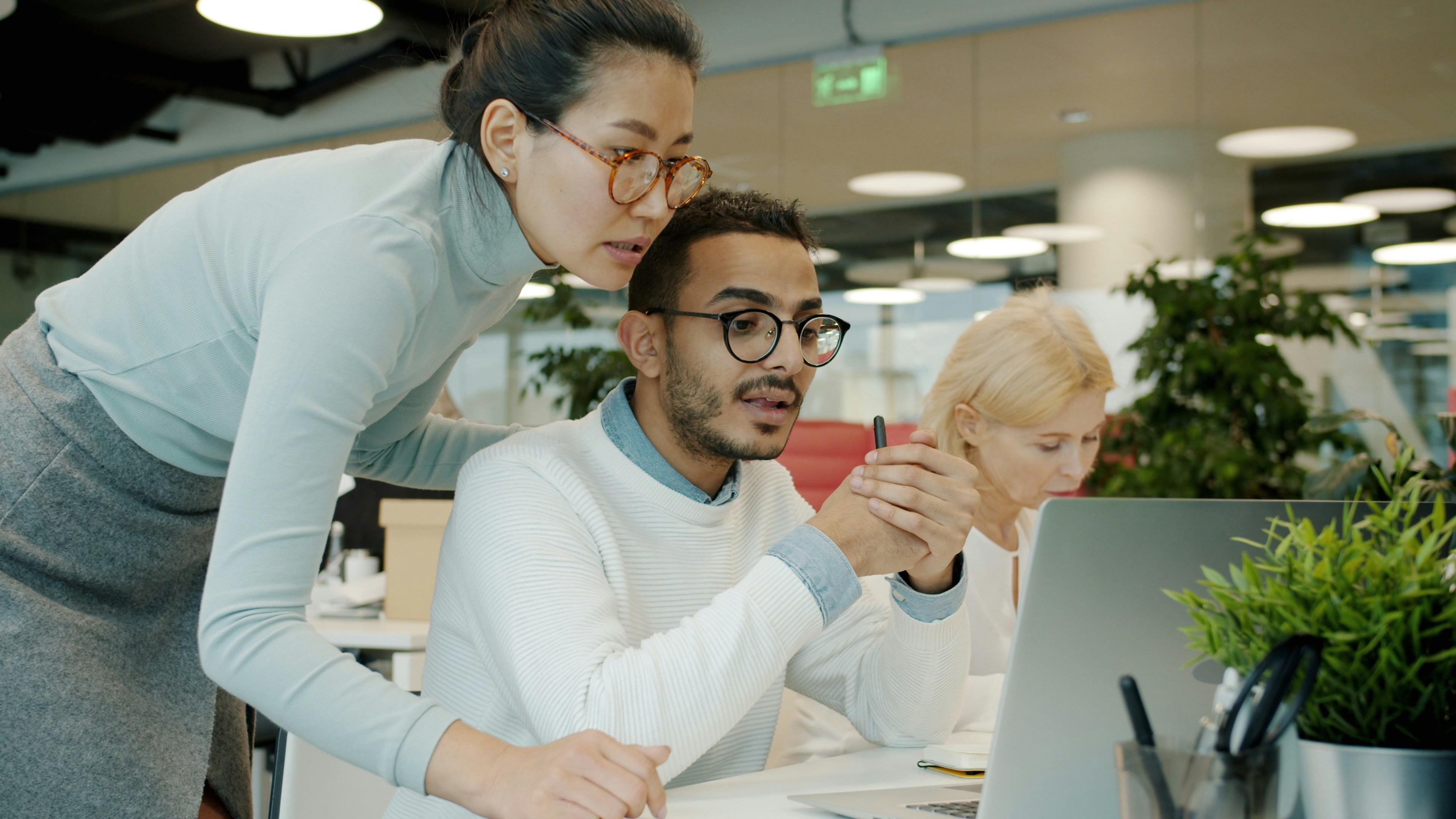5 Essential Tools for Managing Stock Options in Virtual Work Environments