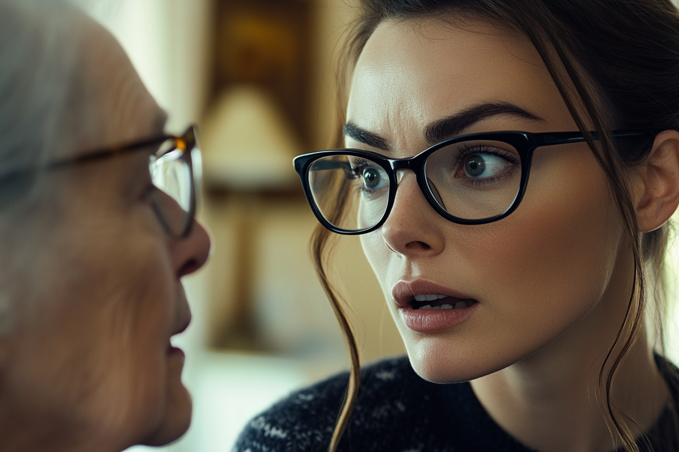 A woman talking to her mother | Source: no source