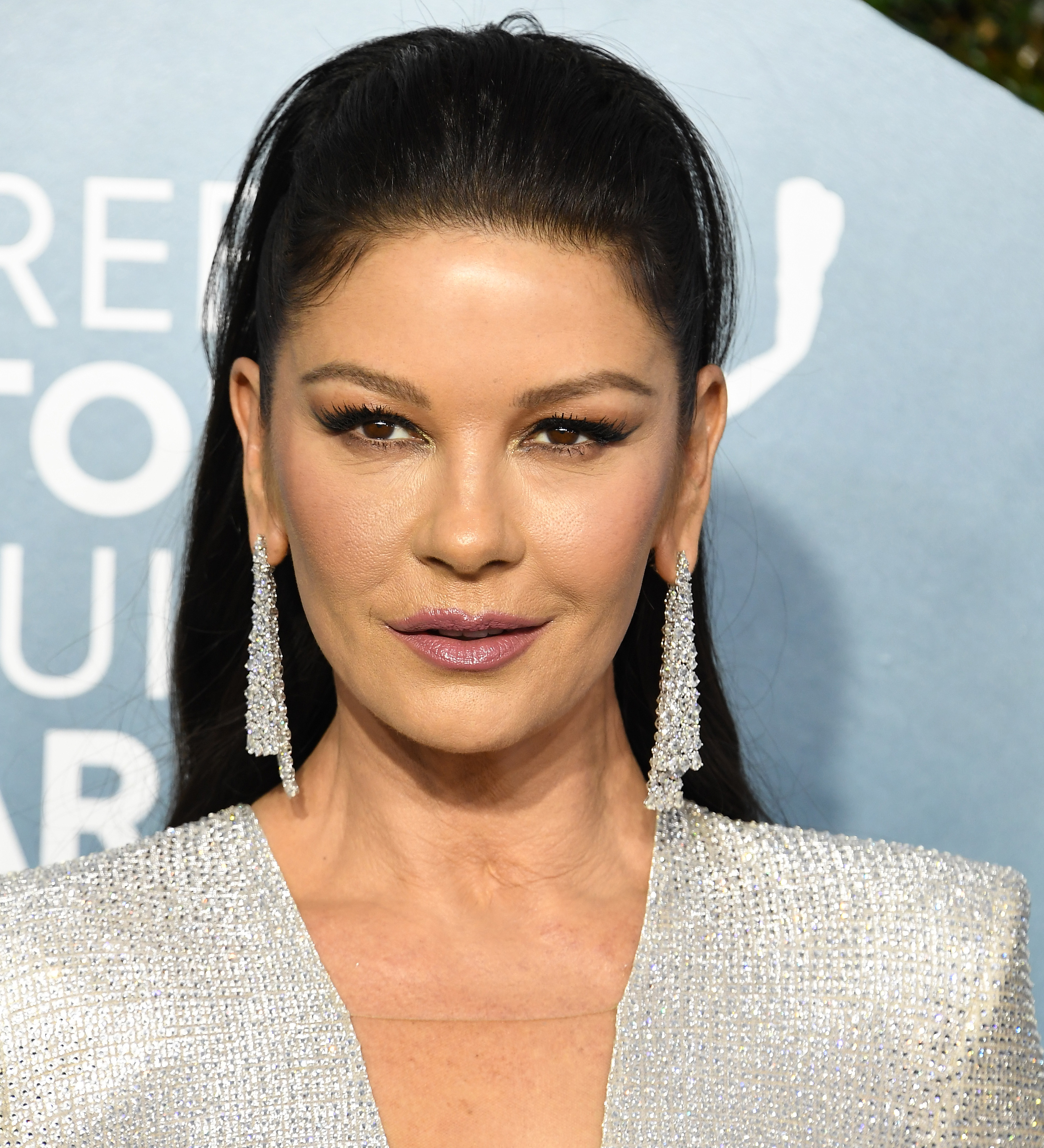 Zeta-Jones's look at the 26th Annual Screen Actors Guild Awards on January 19, 2020, in Los Angeles, California, showing her fuller cheeks and overall tighter appearance.