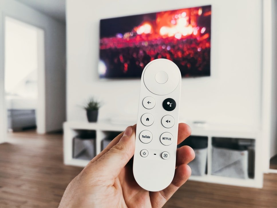 Tom bought an expensive TV | Source: Unsplash