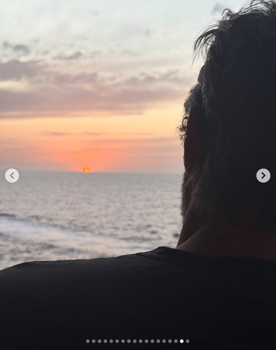 Jennifer Aniston shared a collection of photos capturing fun moments with friends. Among them was a subtle shot of Jim Curtis — seen only in silhouette, adding a quiet hint of romance to her seasonal wrap-up. From a post dated September 7, 2025. Source: Instagram/jenniferaniston