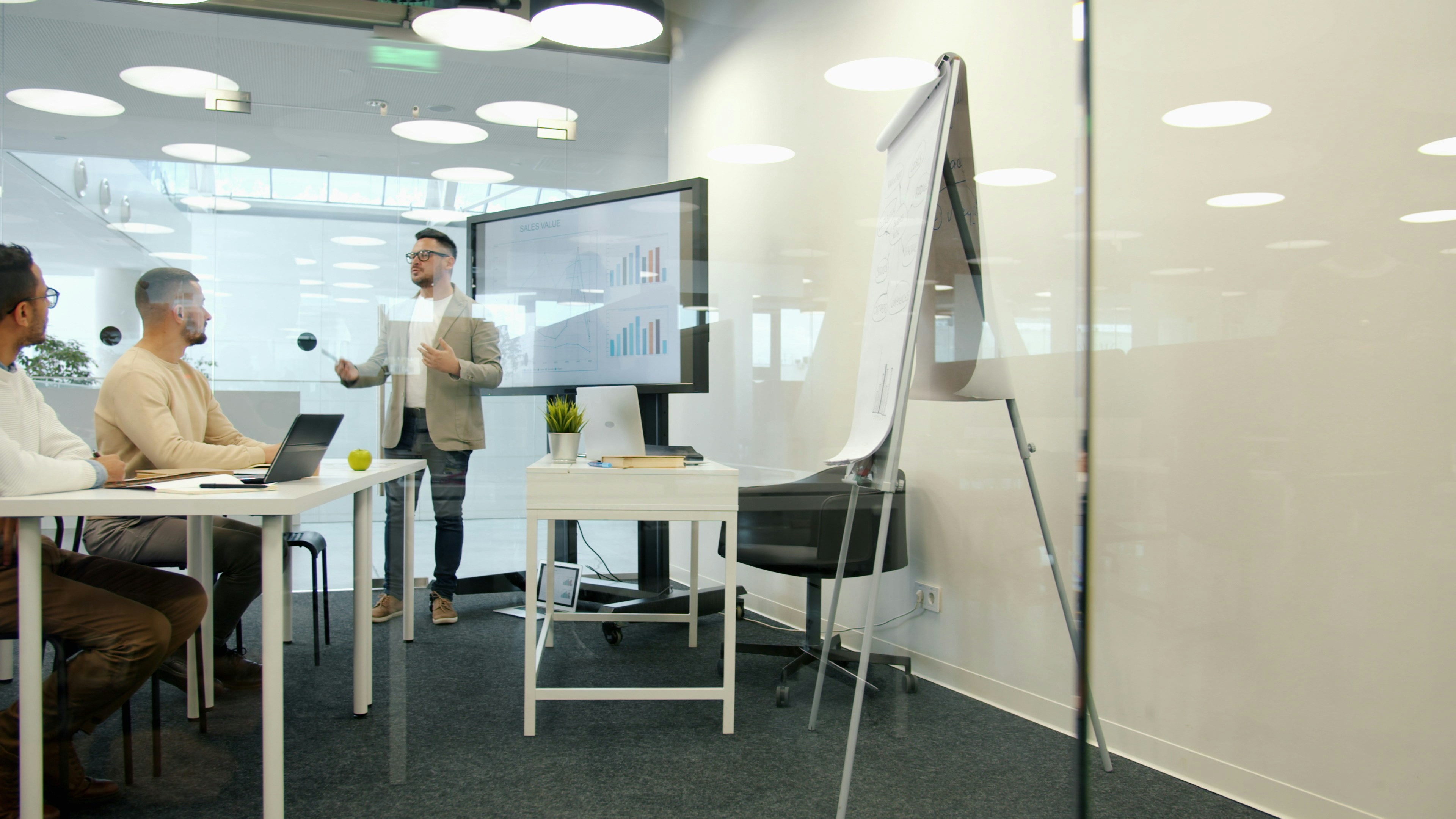 Boost Your Profile And Shine In The Corporate Crowd