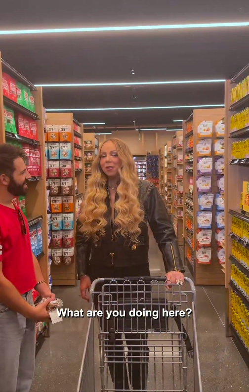 Mariah Carey being asked what she was doing in the grocery store. | Source: X/@MariahCarey