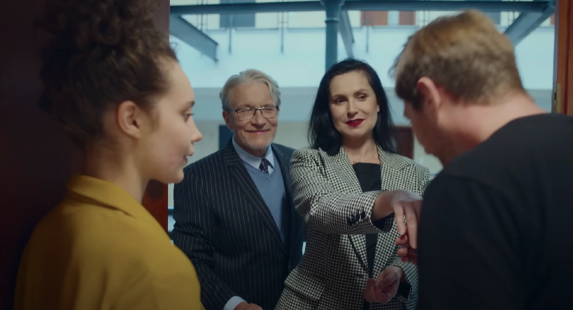 For illustration purposes only | Source: LoveBuster