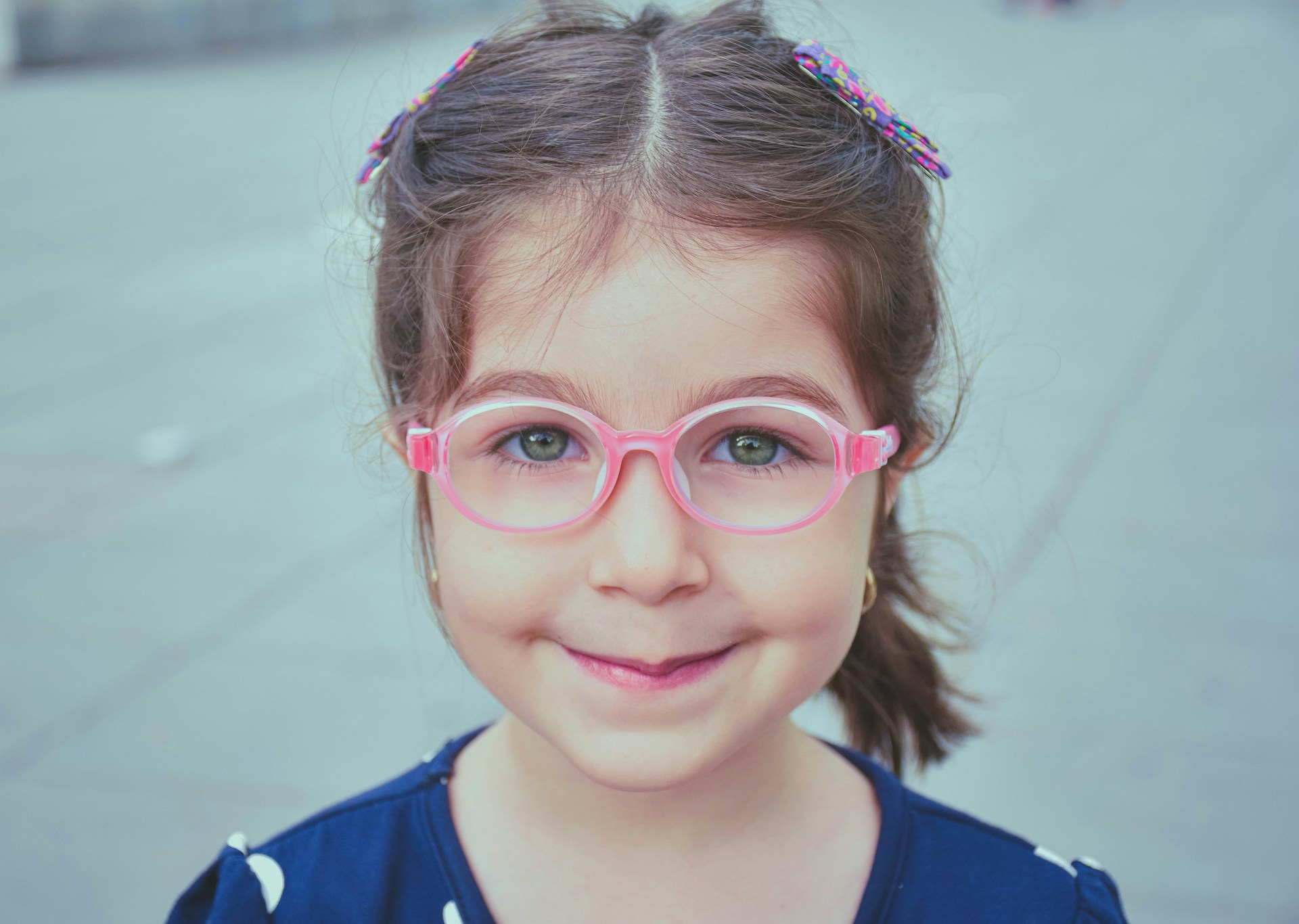 A smiling girl | Source: Unsplash