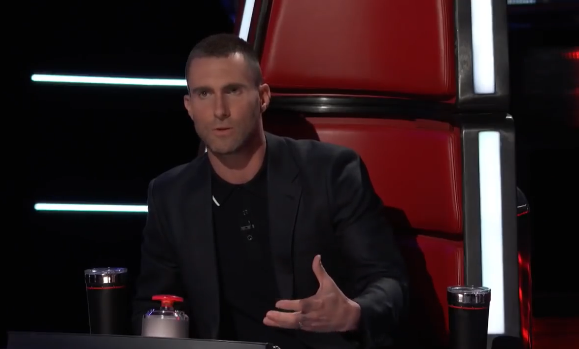 Adam Levine reacts to Dave Crosby's performance during "The Voice" - Season 13, blind auditions in 2017 | Source: YouTube/@Thevoice2017-m6z